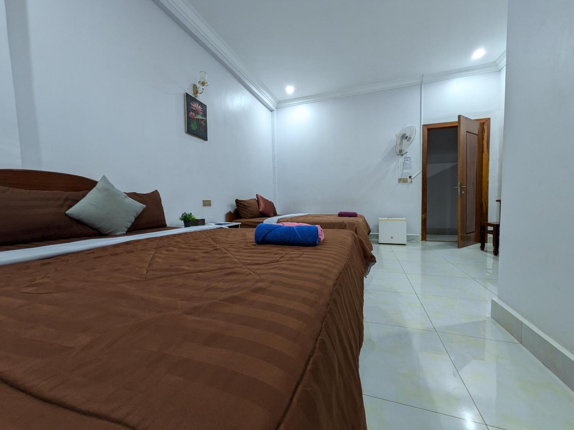 Hotel Orchid 101 Kampot Exterior foto